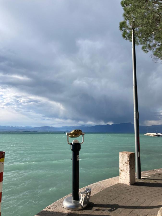 Garda Art&Lake Peschiera del Garda Luaran gambar