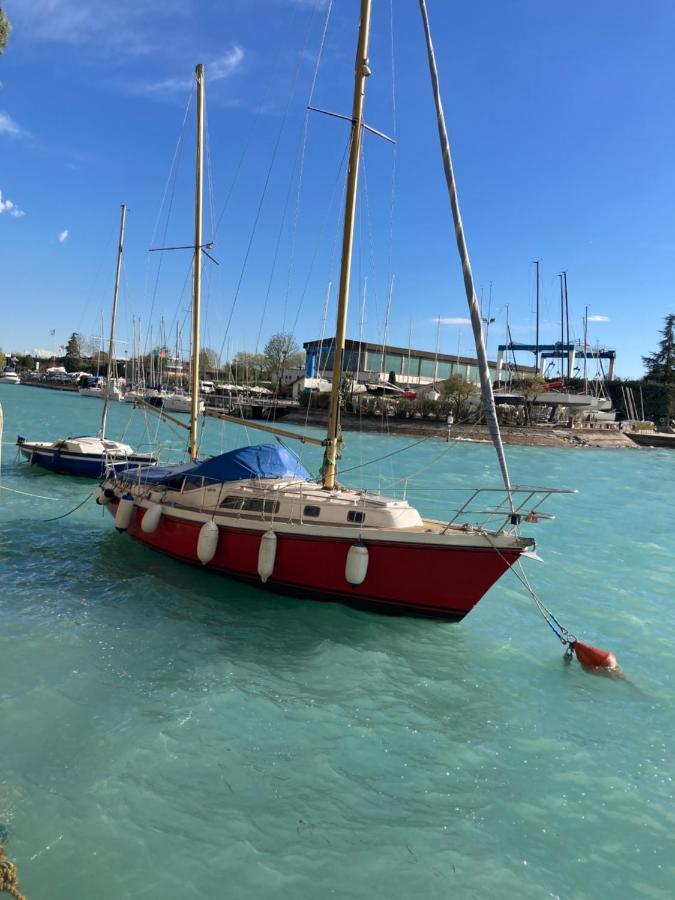 Garda Art&Lake Peschiera del Garda Luaran gambar